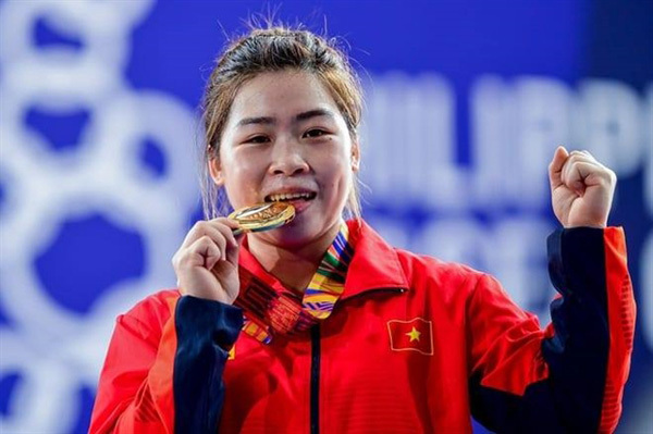 Three Vietnamese weightlifters to compete in Olympics