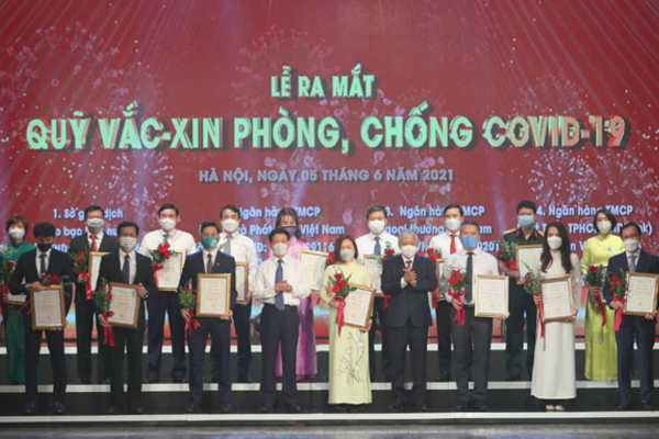 Quỹ vắc xin phòng chống Covid-19: Sáng kiến làm nên thành trì chống dịch