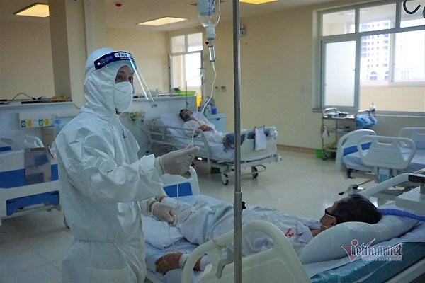 Hai bệnh nhân Covid-19 ở Hà Nội và Bắc Ninh tử vong