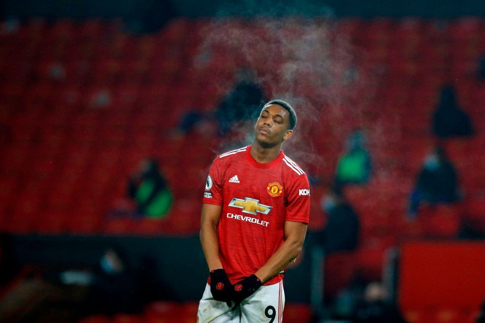 Ghét thái độ, Solskjaer tống khứ Martial ra khỏi MU