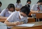 Thí sinh Đà Nẵng đeo kín khẩu trang trong phòng thi vào lớp 10