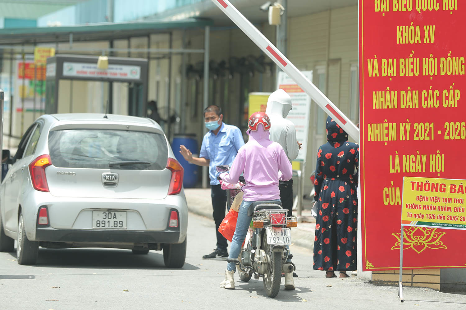 Bệnh viện Đức Giang ngừng nhận bệnh nhân, kiểm soát chặt ra vào