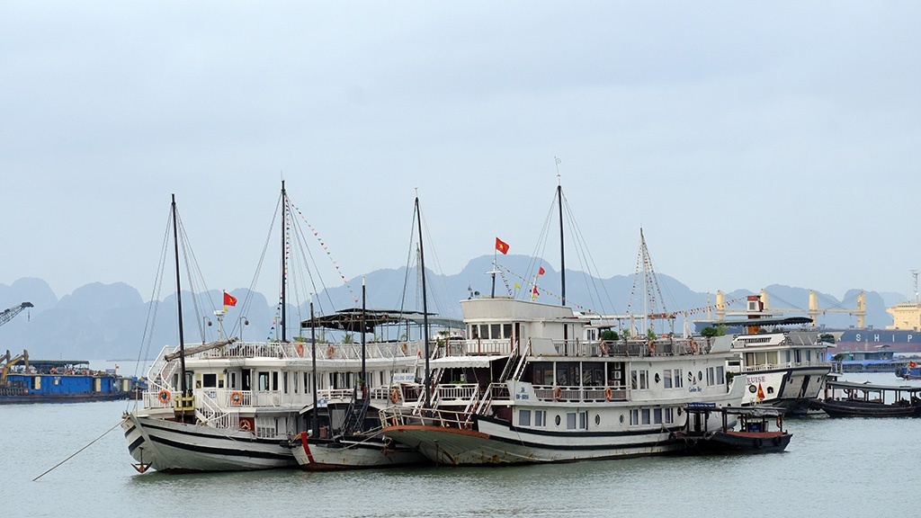 Vay nợ đóng tàu, 500 ông chủ tan hoang, 5.000 nhân viên đuối sức