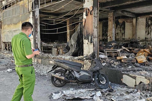 Công an Nghệ An thông tin thêm về nguyên nhân cháy phòng trà, 6 người tử vong