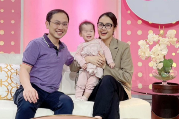 MC Phí Linh: Chồng tôi làm 'sếp' ở VTV nhưng về nhà là 'thường dân'