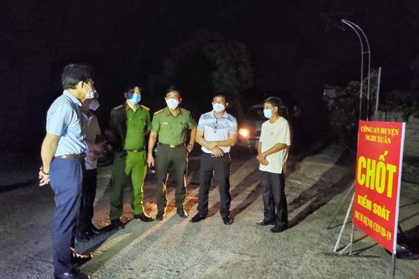 Xuất hiện ca nhiễm Covid-19 mới, Hà Tĩnh phong tỏa 2 thôn