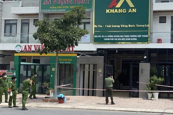 Hai người chết trong văn phòng công ty bất động sản ở Bình Dương