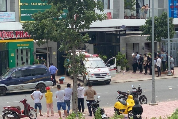 Hai người chết trong công ty bất động sản ở Bình Dương nghi sốc ma túy