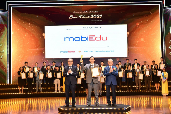 MobiFone miễn phí dịch vụ mSchool và cổng thi thử THPT Quốc gia