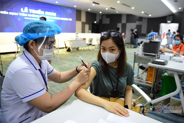 Có nên tiêm vắc xin ngừa Covid-19 không?