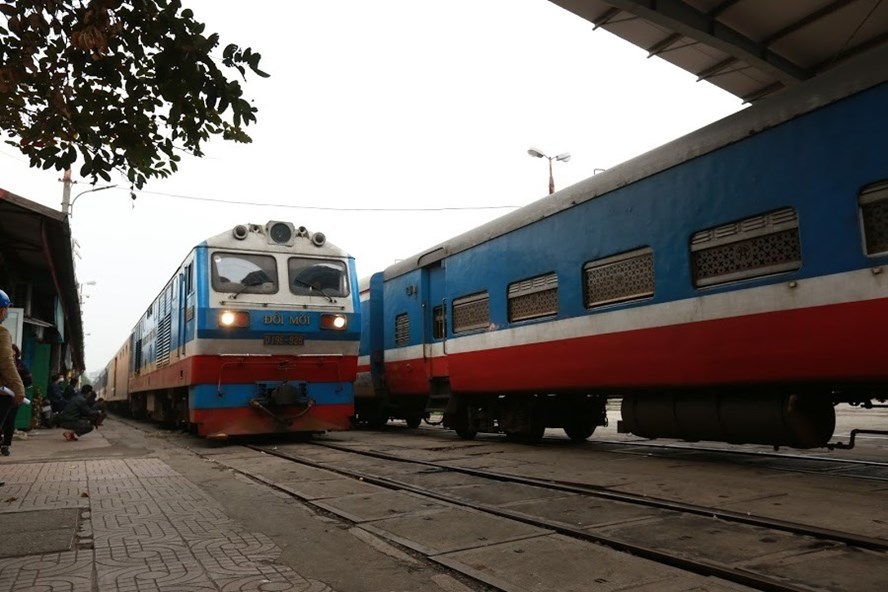 Vietnam Railway Corporation seeks nearly $35 million loan to sustain operations