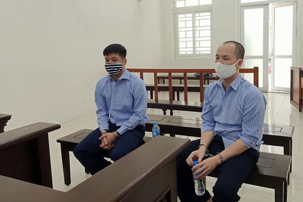 Hai tên cướp nhập viện tâm thần sau khi gây tội
