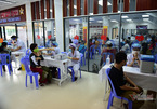 Vừa tiêm vắc xin, nhận tin mình là F1: Tôi không quá lo lắng