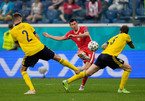 Lewandowski tỏa sáng, Ba Lan vẫn ngậm ngùi rời EURO