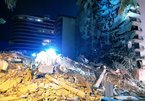Tòa nhà 12 tầng ở Mỹ bất ngờ đổ sập giữa đêm