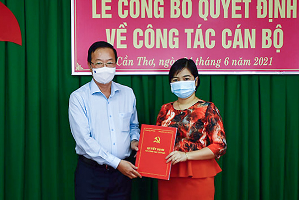 Sau khi xin nghỉ, Giám đốc Sở GD-ĐT Cần Thơ làm Phó Ban Tuyên giáo Thành ủy