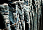 Quần jeans có tội gì trong công sở?