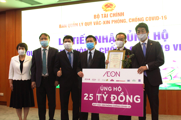 Tập đoàn AEON ủng hộ 25 tỷ đồng Quỹ Vắc xin phòng Covid-19