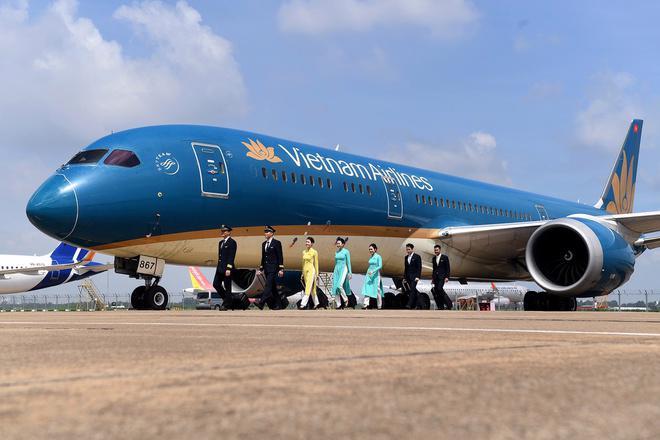 Gỡ 'bom nợ' cho Vietnam Airlines: Nhìn từ câu chuyện của Thai Airways