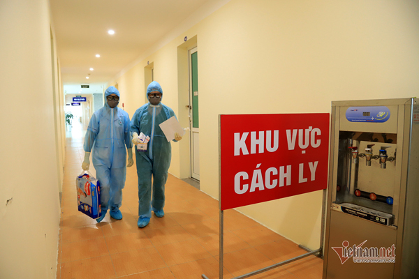 Từ 1/7, Việt Nam thí điểm cách ly 7 ngày với hành khách có hộ chiếu vắc xin