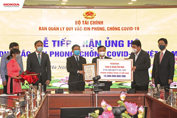 Honda Việt Nam góp 12 tỷ đồng vào Quỹ vắc xin phòng, chống Covid-19