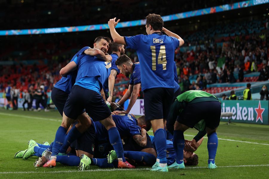 Video Italy 2-1 Áo: Chiesa mở ra chiến thắng cho Azzurri