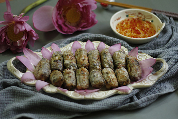 Cách làm món chả lươn cánh sen thơm nức mũi