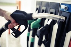 Petrol price rises VND700 per liter on June 26