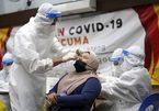 Malaysia kéo dài phong tỏa vì Covid-19, Putin lệnh hoàn tất chủng ngừa người nước ngoài