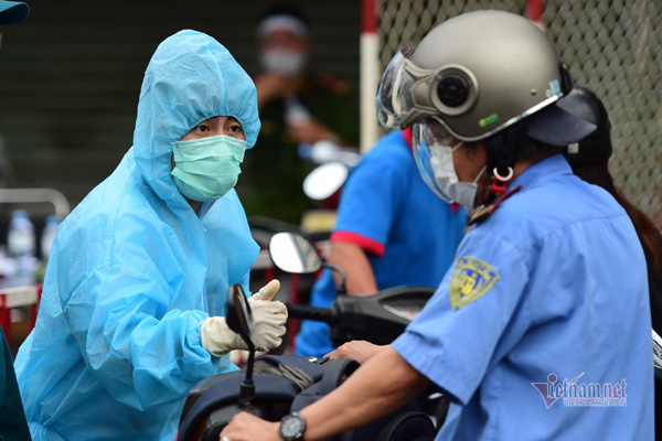 Vượt 3.000 ca Covid-19, TP.HCM quyết liệt dập dịch những ngày cuối giãn cách