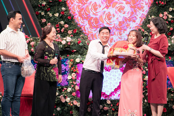 Cặp đôi được Quyền Linh làm chứng dạm ngõ giờ ra sao?