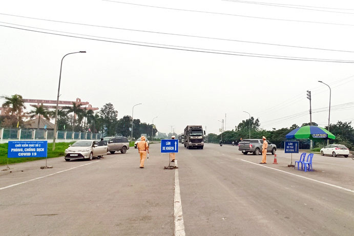 Để F0 lọt vào địa bàn, nhân sự chốt kiểm soát ở Quảng Ninh bị kiểm điểm