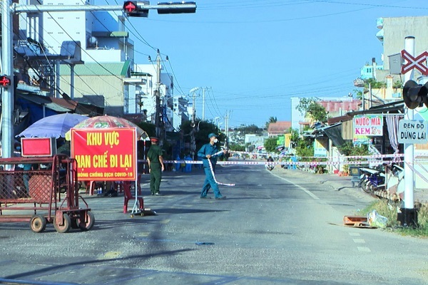 Khởi tố vụ án làm lây lan dịch Covid-19 ở Bình Định