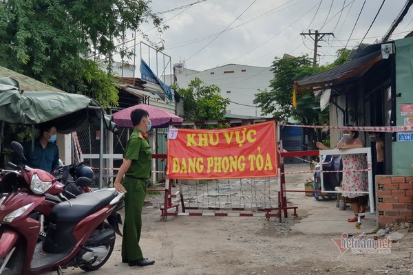 TP.HCM phong tỏa thêm nhiều khu vực ở huyện Hóc Môn từ 0h ngày 30/6