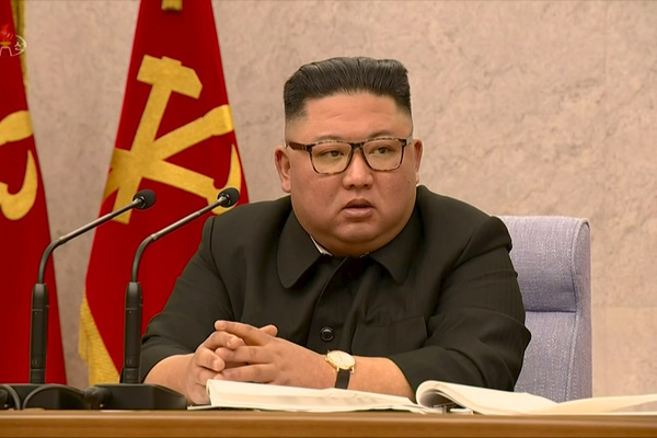 Kim Jong Un sa thải thẳng tay quan chức lơ là chống dịch Covid-19