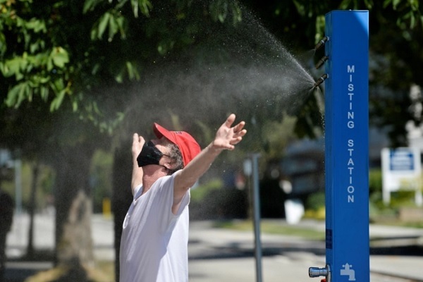 Nắng nóng dữ dội ở Canada, hàng trăm người thiệt mạng