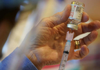 WHO cảnh báo không uống giảm đau, chống dị ứng trước tiêm vắc xin Covid-19