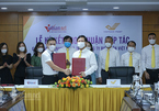 Vietnam Post is the general agent to collect fees for VietNamNet Premium services