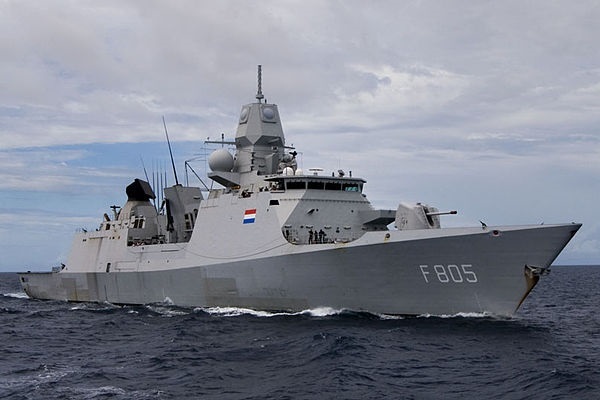 Điểm đặc biệt của chiến hạm khiến Nga-Hà Lan căng như dây đàn