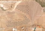 Trung Quốc đang xây hệ thống hầm chứa tên lửa ở sa mạc?