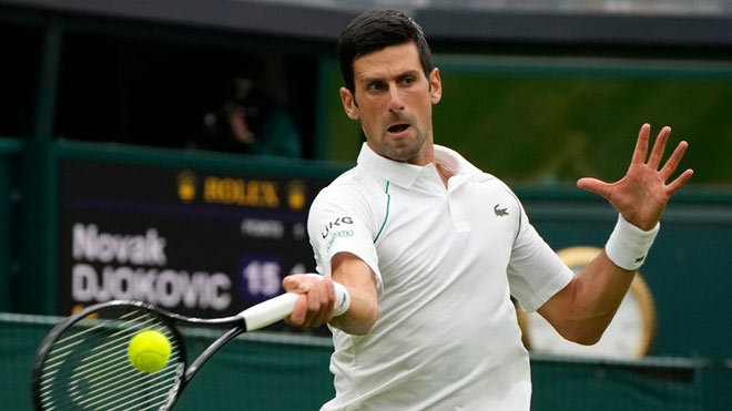 Wimbledon 2021: Djokovic vào vòng 4 sau loạt đấu súng