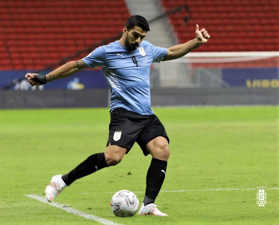 Thua luân lưu Colombia, Uruguay hụt vé bán kết Copa America