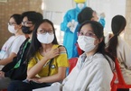 Hình ảnh gần 13.000 học sinh Đà Nẵng đi xét nghiệm Covid-19