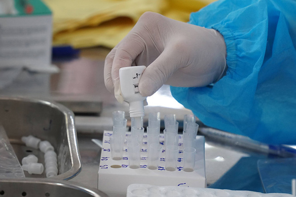 Nghệ An thêm 4 người dương tính nCoV