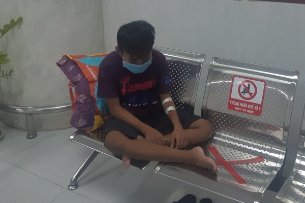 Sài Gòn mùa dịch: Cậu bé nhà nghèo đổ gục vì căn bệnh suy thận