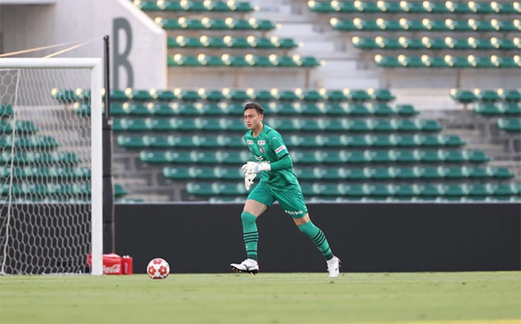 Đặng Văn Lâm làm nên lịch sử ở AFC Champions League