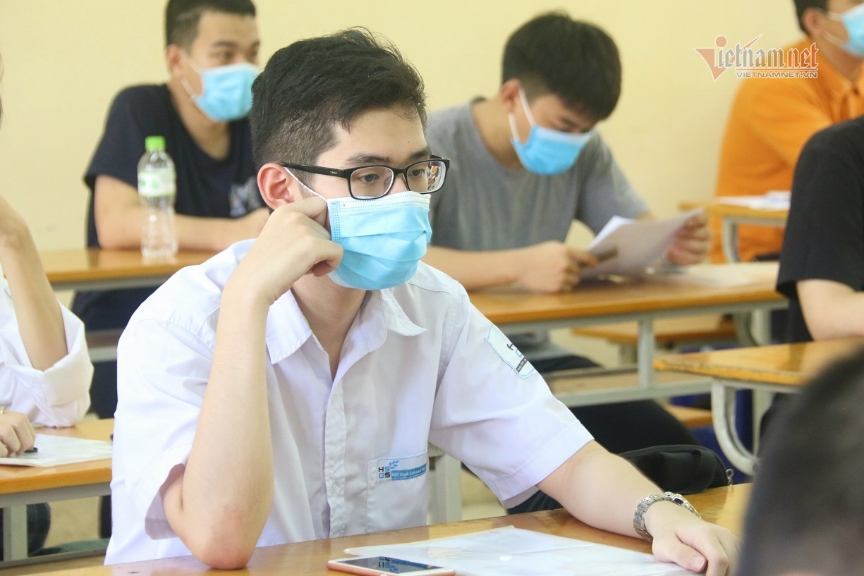 Gần 28.000 thí sinh không đến làm thủ tục dự thi tốt nghiệp THPT