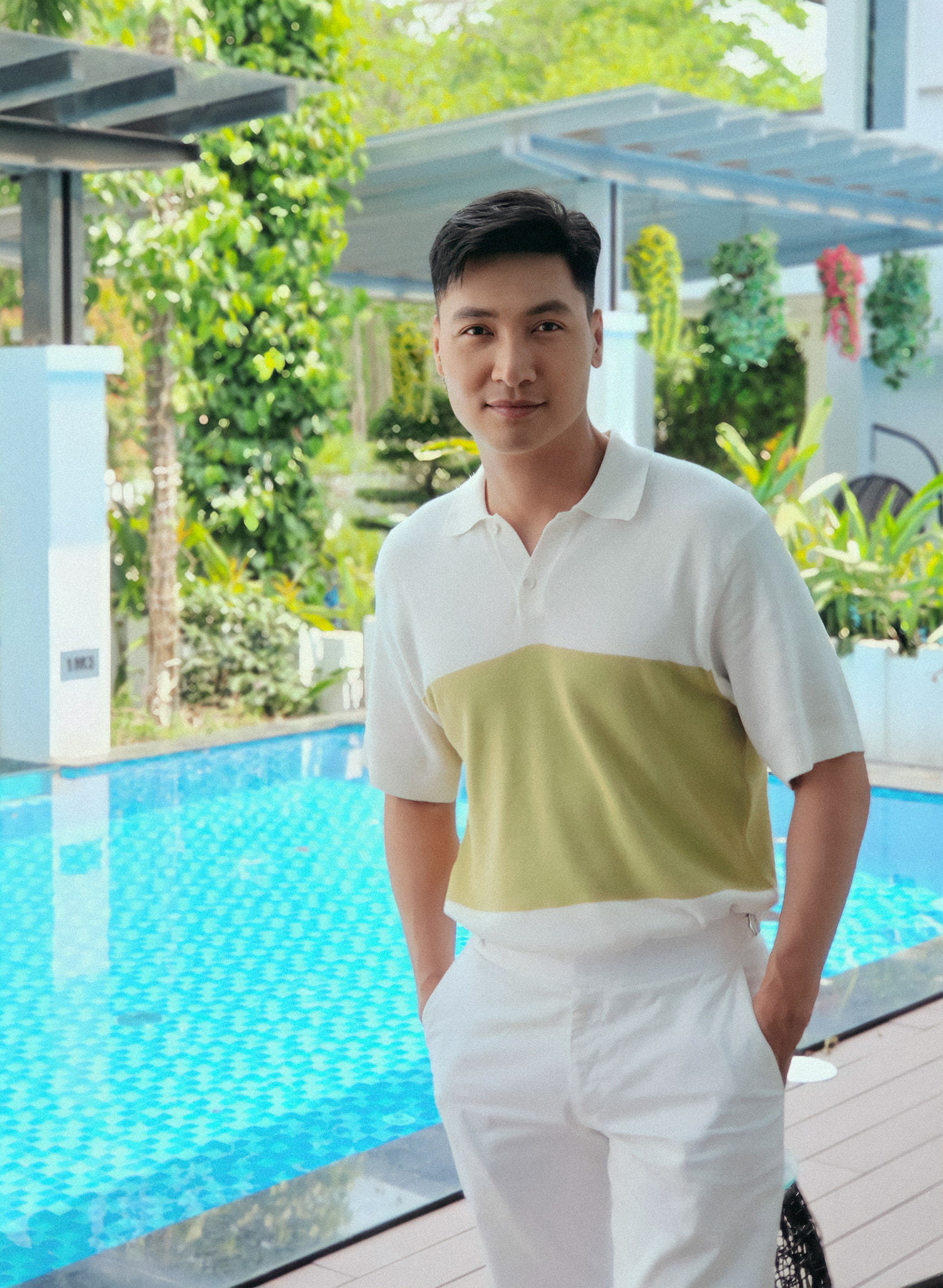 Cảnh Mạnh Trường lục áo bắn tim gây sốt trong 'Hương vị tình thân'