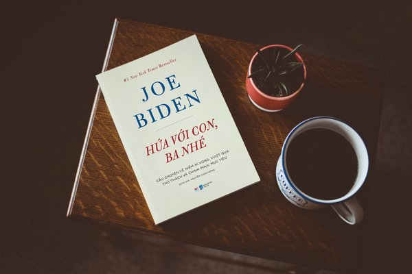 Cuốn sách tiết lộ thời điểm thử thách nhất của Tổng thống Joe Biden