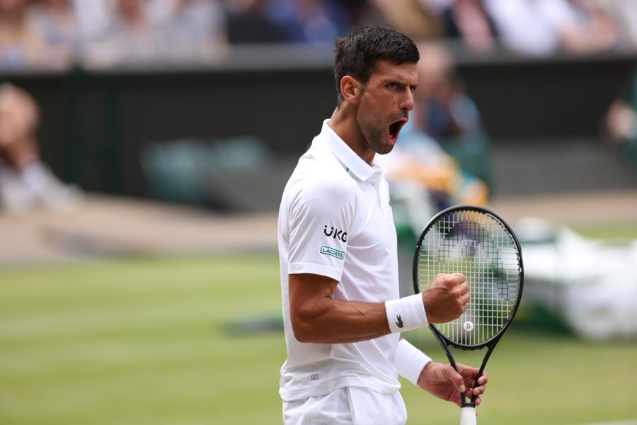 Djokovic đạt cột mốc đặc biệt, vào bán kết Wimbledon